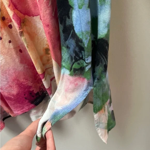 Colorful Abstract Women's Top - Picture 6 of 9